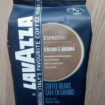 Кава в зернах Lavazza Espresso Crema e Aroma 1кг