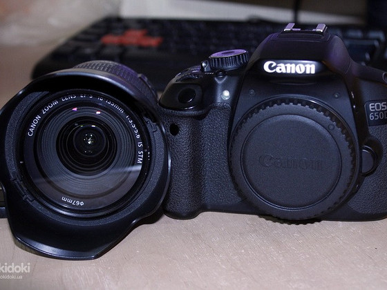 Фотоаппарат Canon 650D + 18-135 STM + подарки