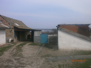 Глинобитный дом, дача, участок (5 фото из 6)