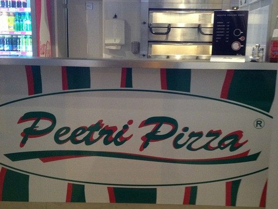 Повар v Peetri Pizza Tallinn центр