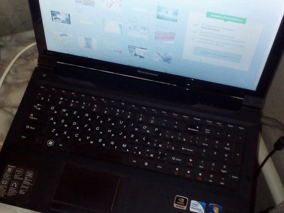 Ноутбук LENOVO v580c