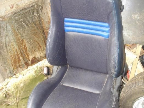 Передние автомобильные сидения Recaro кожа