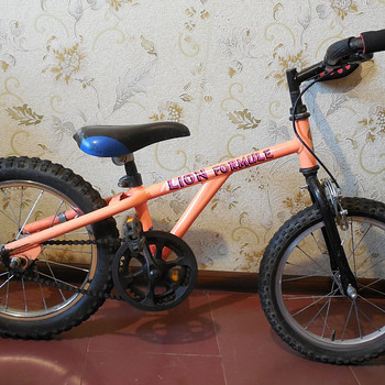 Велосипед колесо на 16"и 18" для хлопчика та дивчинки