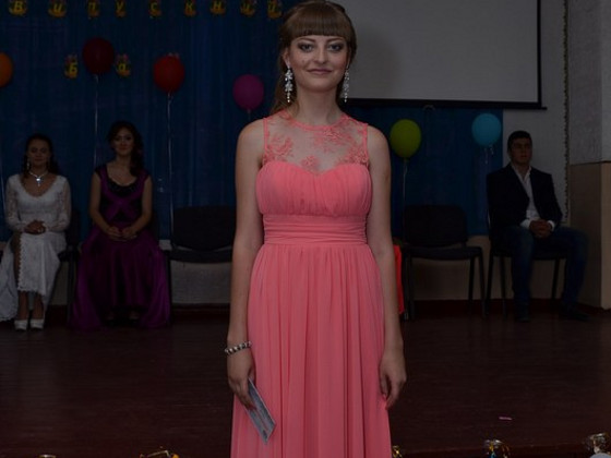 Вечірня сукня