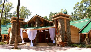 Будинки з дерева, будь якої складності (1 фото з 3)