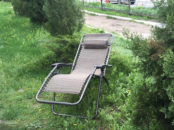 Шезлонг