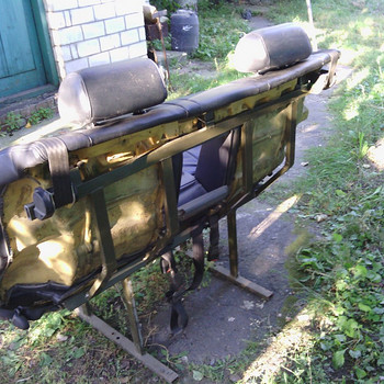 Диван с Ниссан Максима (пассажир)