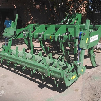Глибокорозпушувач SOIL WORKER