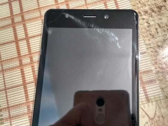 Смартфон Blackview A8