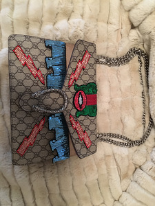 Gucci сумка (1 фото из 2)