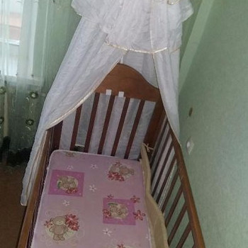 Детская кроватка + матрац