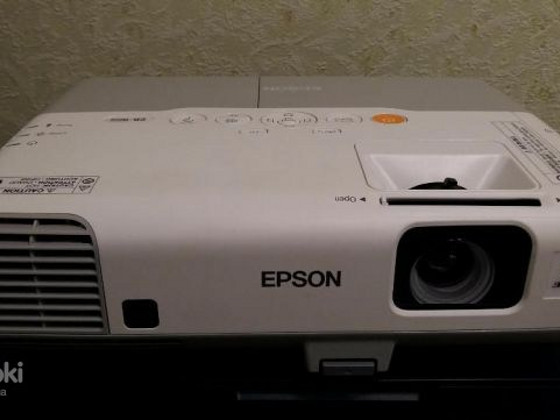 Проектор EB 905