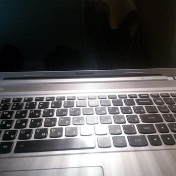Ноутбук Lenovo IdeaPad Z710