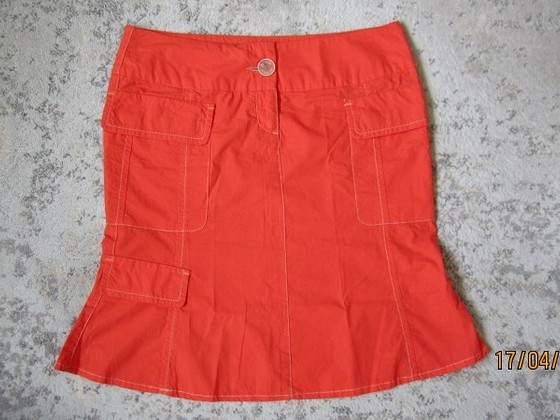 Guess seelik 42 (M/L)