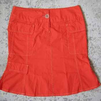 Guess seelik 42 (M/L)