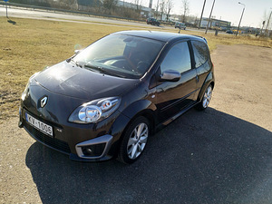 Renault Twingo RS (1 фото из 4)
