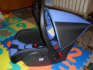4baby turvahäll 0-13 kg (1 foto / 3)
