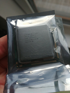 Intel i7 930 2.80GHz 8 MB LGA1366 CPU (1 foto / 2)