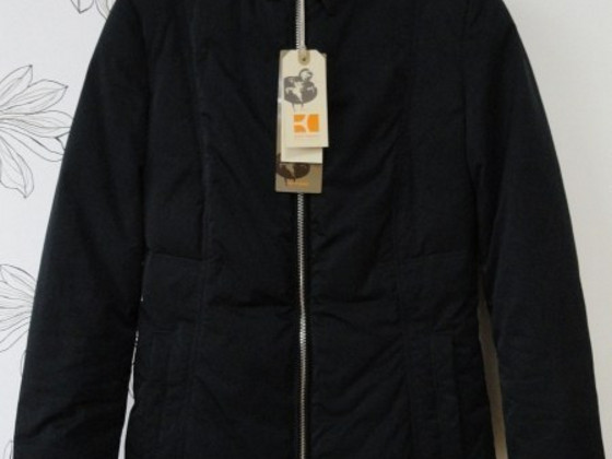 Новый Hugo Boss Orange пуховик 36