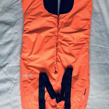 Новые лыжные штаны unisex, лямки можно снять , p. -/+ 134