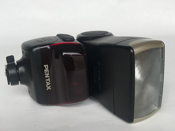 Pentax AF-500FTZ