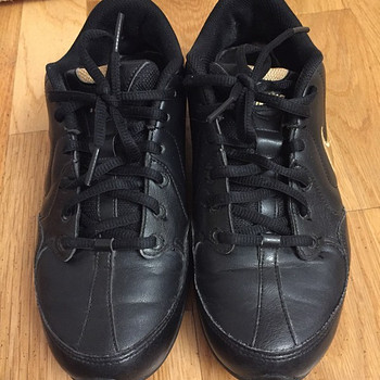 Nike tossud, s. 38 nahast