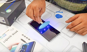 Aizsargstikli Samsung telefoniem ar UV līmi (3 foto no 3)