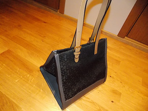 Сумка DKNY (1 фото из 3)