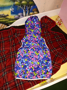 Vest (2 foto / 3)