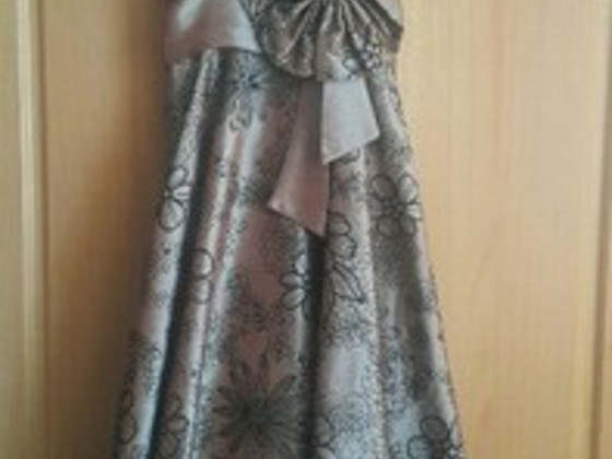 Платье