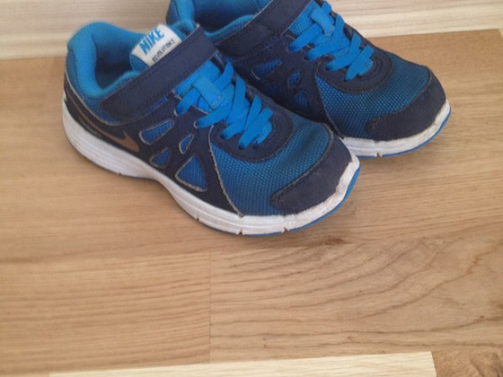 Tossud nike, suurus 30