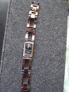 Женские часы Fossil (2 фото из 2)