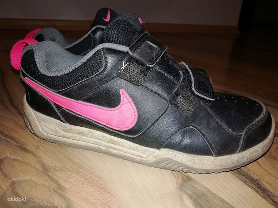 Tüdrukute Nike vabaajajalats s.30