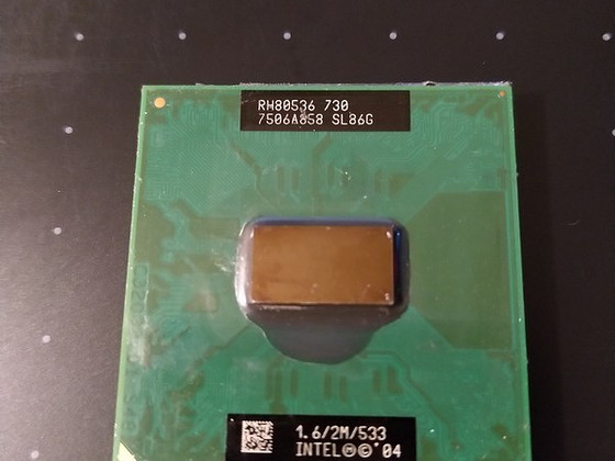 Intel Pentium M 730 CPU Rh80536 SL86G 1.6/2m/533