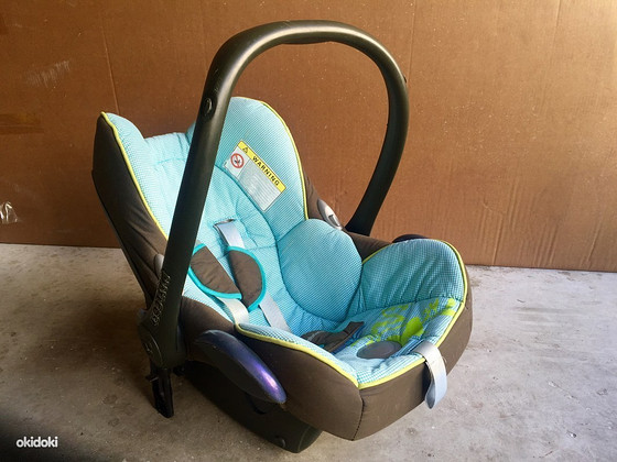 Детское кресло-переноска MAXI-COSI Topline