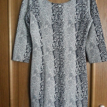 Guess платье, размер М -L