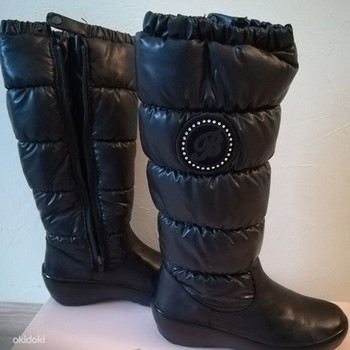 Сапоги Blumarine 38 p