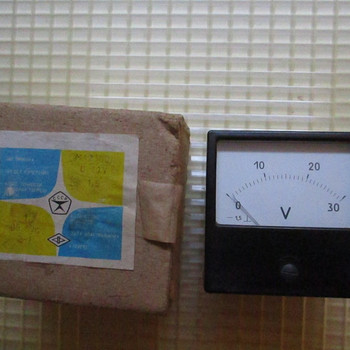 Voltmeeter M 12300,0-30 V