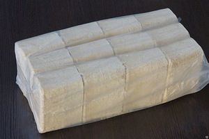 Hele puitbrikett 960kg (2 foto / 4)