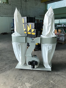 20-33-537 WOODLAND MACHINERY zāģu skaidu ieguves sistēma (1 foto no 3)