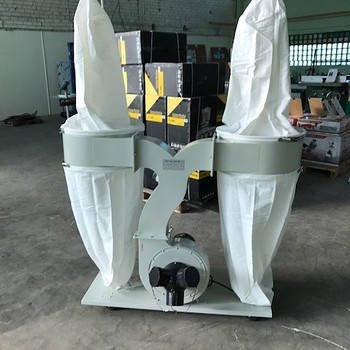 20-33-537 WOODLAND MACHINERY zāģu skaidu ieguves sistēma
