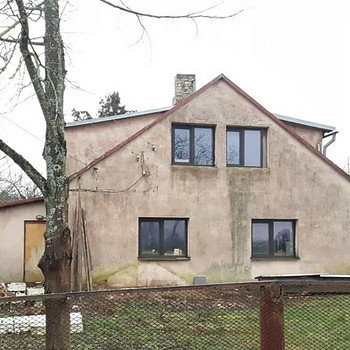 Pārdod māju Dreiliņos
