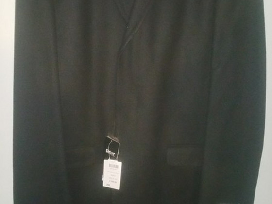DKNY новое пальто р. 52