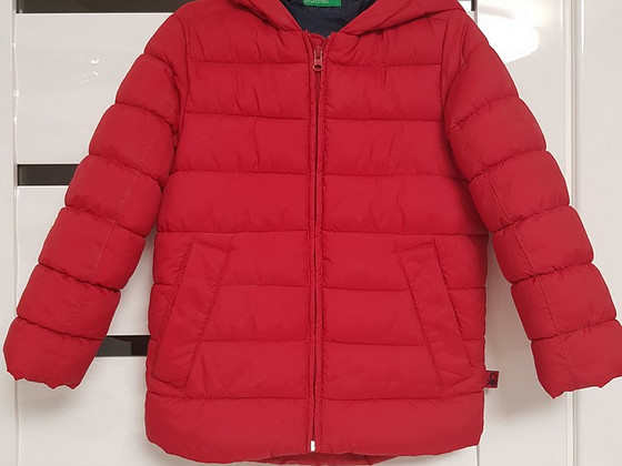 BENETTON зимняя куртка, 6 -7 лет
