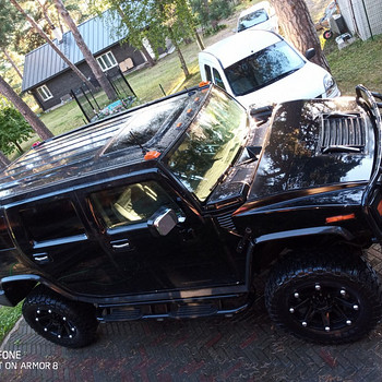 Hummer H2