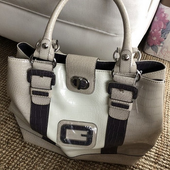 Guess оригинальная сумка