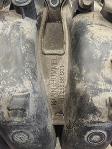 2zr-fae toyota sisselaskekollektor (2 foto / 2)