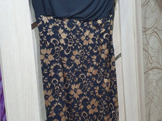 Pidulik kleit, L