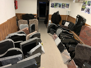 Hauakivid, hauapiirded, hauaplaadid - ERIPAKKUMISED (3 foto / 5)