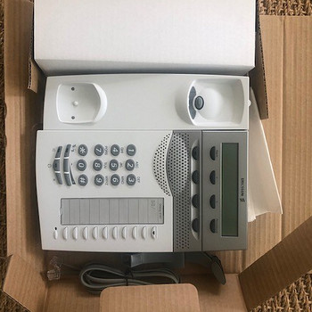 Uus Ericsson lauatelefon